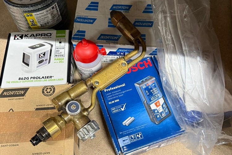 Slika /17955 Razni alat/IMG-20251121-WA0001.jpg